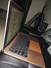 Load image into Gallery viewer, 2020 MacBook Air 13 Rose Gold
